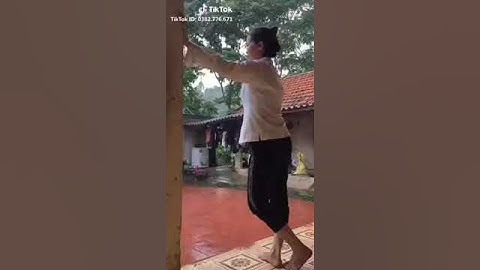 Bà Tân Vlog | các cháu có thấy bà ngầu không.