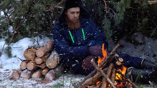 -25° Winter Bushcraft Shelter Build - Extreme Survival | 2 DAYS