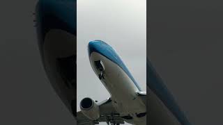KLM 🇳🇱✈️The Flying Dutchman In Action 🛬💙Smooth Cruise To The Runway #aviation #737