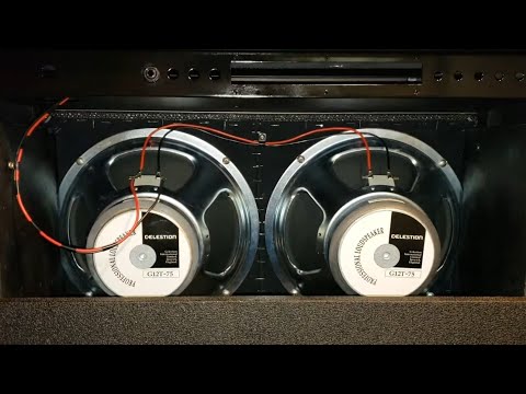 2x12"-celestion-speakers-with-parallel-wiring