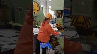 Hot dip galvanized greenhouse gutter bracket sheet metal parts stamping