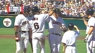 WS2002 Gm5: Kent hits two homers in Giants' big win 