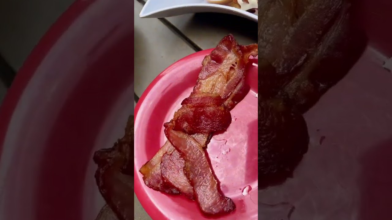 Catch Mimosa flights not feelings! Ruby Slipper Cafe is one of my favorite Brunch spots in NOLA!