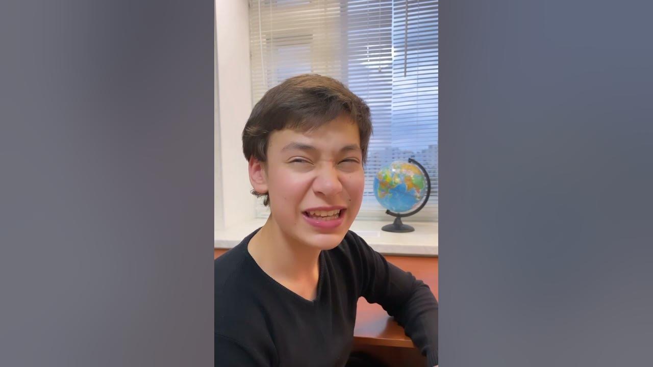 Е. Евтушенко «Не надо бояться густого тумана» - YouTube
