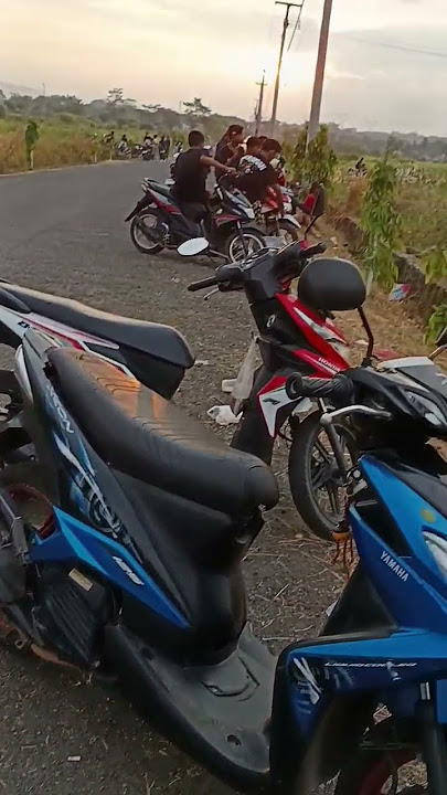 Kegiatan sore hari perum cikago🤪😁#mainlayanglayang#shorts#warok