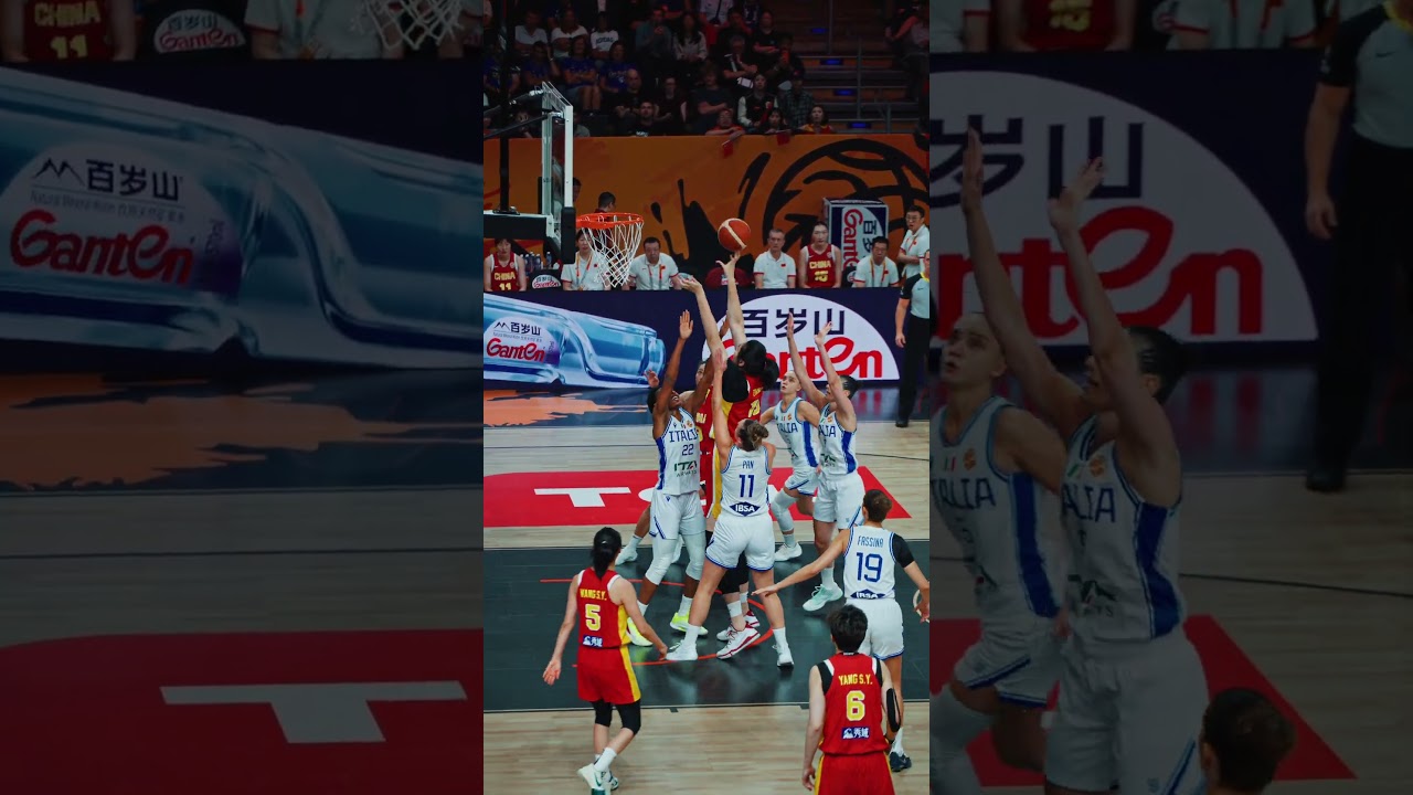 Triple teamed and still light work for Zhang Ziyu 💪 #FIBAWWC