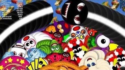 PRO SNAKE SKILL EPIC WORM TRAP IN WORMS ZONE #wormszone #wormszoneio