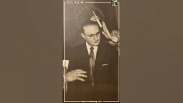 محمد عبد الوهاب كان عنده وسواس وبيخاف علي صحته وكان ماشي دايما بـ كولونيا 
