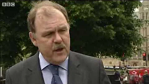 Welsh learner refused UK entry