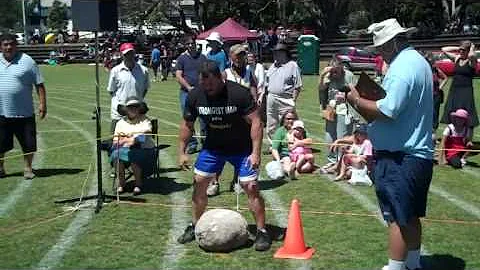 Dale Shepherd New Zealands Strongest Man 2010.wmv
