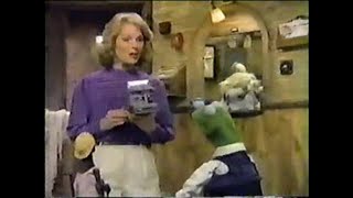 Polaroid Commercial - Backstage At The Muppet Theater