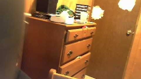 Re: Modern Warfare 2 Glitches: Terminal - Out of Map, Hiding Spots & Jumps (Gameplay Video)