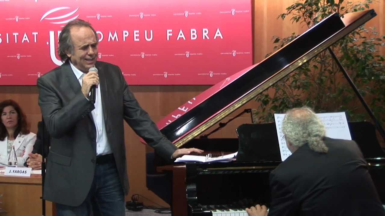 Joan Manuel Serrat recibe el doctorado honoris causa de la UPF