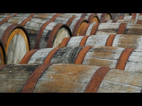 What Is Cask Strength aka Barrel Proof? | Whiskey Guide