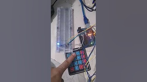 KEYPAD CON ESTRUCTURA SWITCH-CASE CON LED RGB