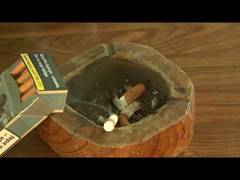 Video: Najstnik Pripoveduje, Kako Je Kajenje Elektronskih Cigaret škodilo Njegovemu Zdravju
