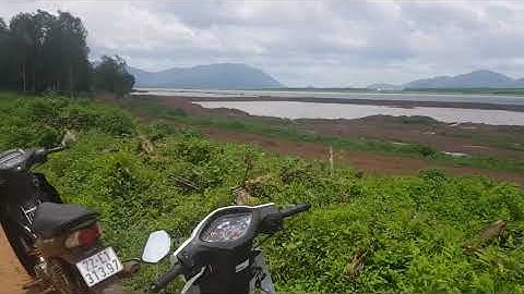 NVT945 Bán mảnh đất 1hecta đất giáp hồ đá đen CỰC ĐẸP xã Láng Lớn, Châu Đức giá 1tỷ sào