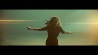 Sia - Rainbow (a mix of old and new clips) Sia - Rainbow (a mix of old and new clips)