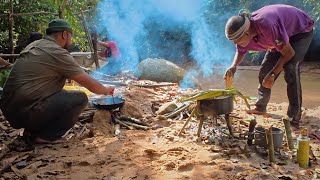 2 Jam Hiking Masuk Hutan Cari Raja Sungai (Tengas) | Catch & Cook