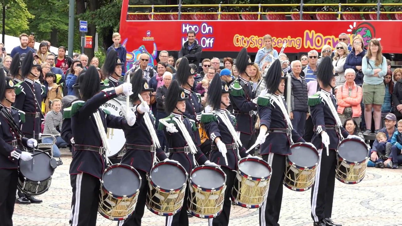 HMKG 2018 - Drilloppvisning, Universitetsplassen - 2018-08-12 Oslo