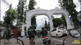 MENUJU CAFE MERCUSUAR DAGO KOTA BANDUNG