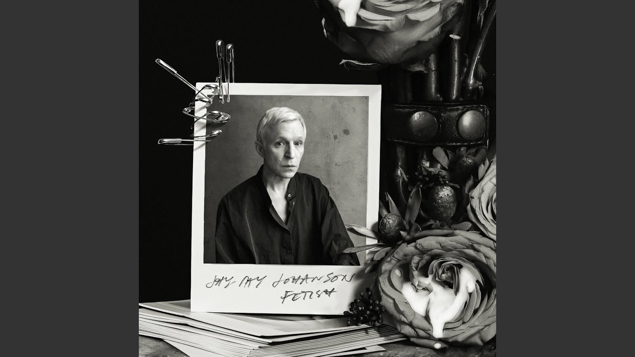 Puppet on a String bekijken op YouTube Puppet on a String bekijken op YouTube