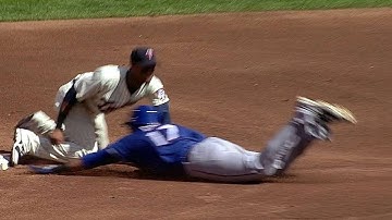 TEX@MIN: Hicks throws out Cruz at second base