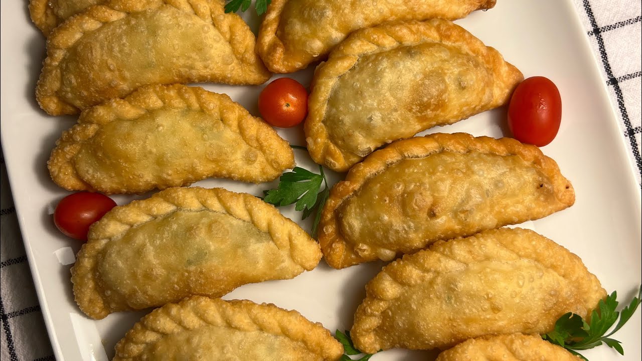 سمبوسه بالعجينة البيتيه #سمبوسك #عجينه البف