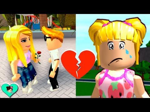 Goldie Tiene El Corazon Roto En Roblox Bloxburg Roleplay Titi Juegos Let S Play Index - jugando roblox tour de la mansion de barbie piscina casa de ken y probando ropa titi games