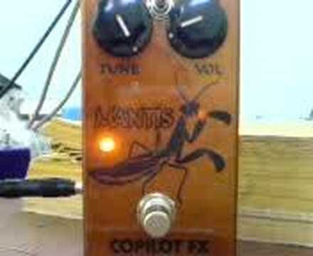 Copilot Fx Mantis Octave Down pedal