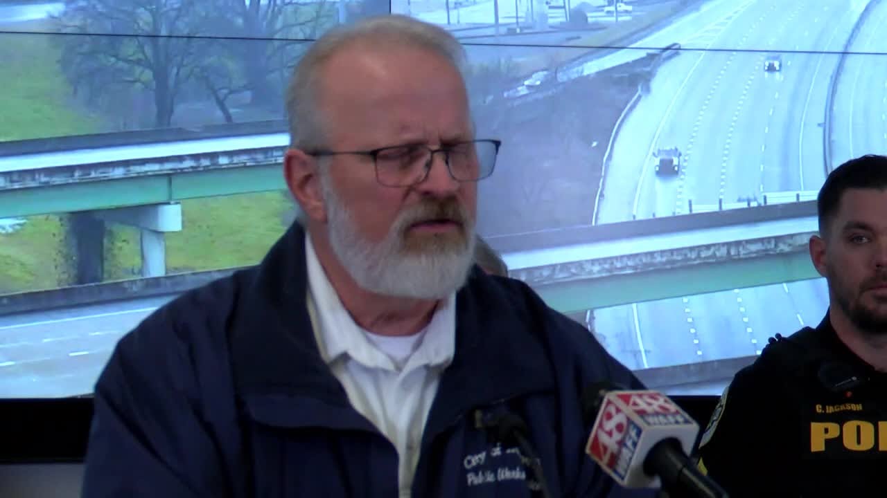 Huntsville officials talk about road treatments ahead of icy conditions