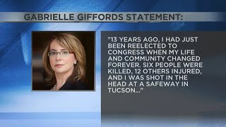 Giffords issues tweet over Jan. 8 shootings