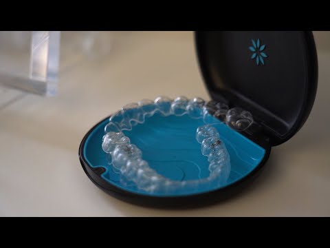 Hur går en behandling med Invisalign och osynlig tandställning till?