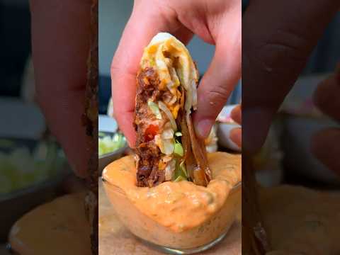 Crunchwrap Supreme -