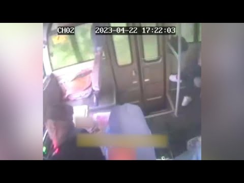在生命最后20秒，司机安全停车守护了一车人