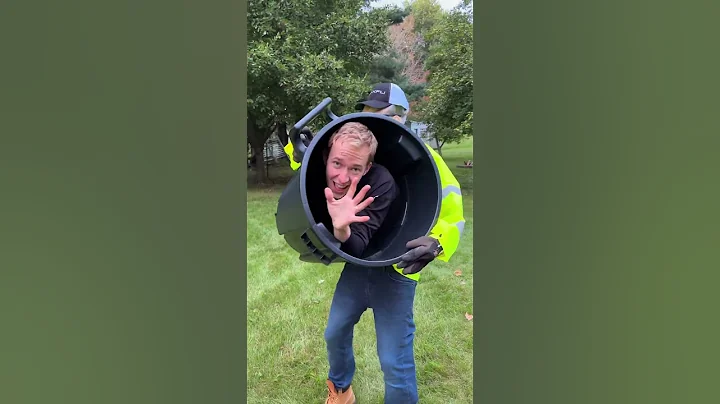 Epic Garbage Man Halloween Costume! #diy #halloween #costume #illusion