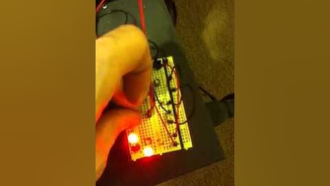 Astable Multivibrator / Dual LED Flasher