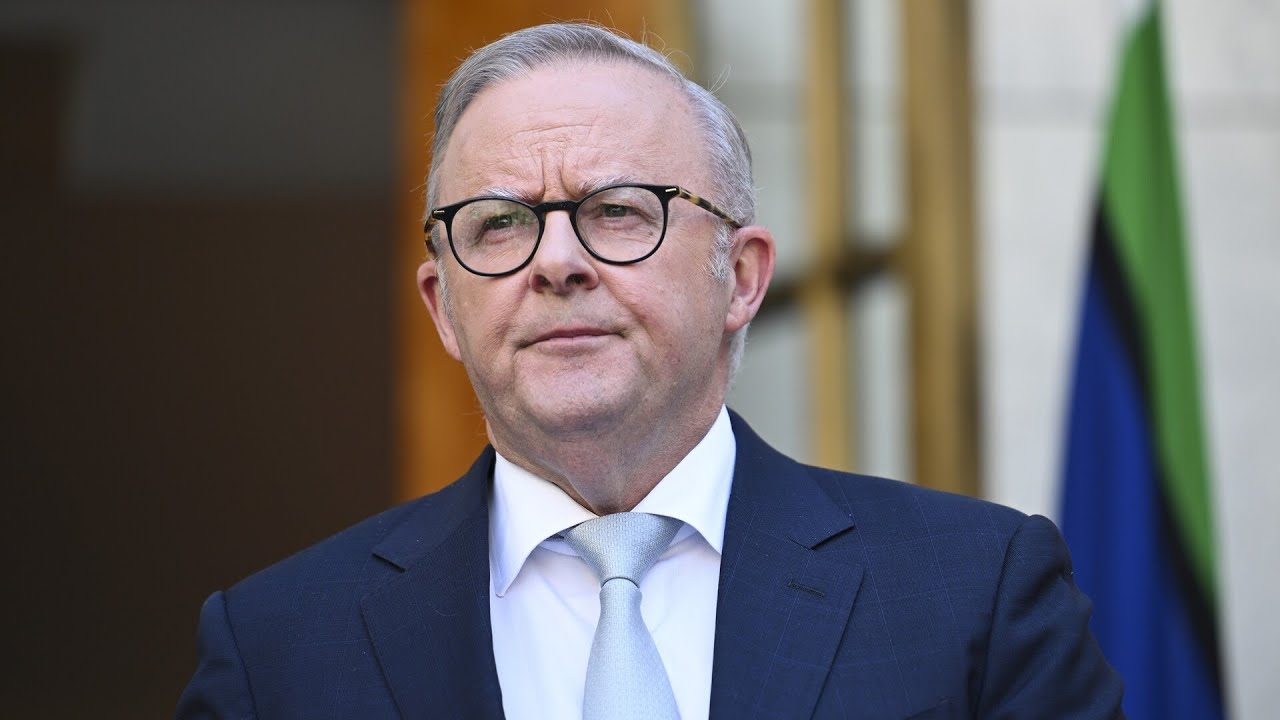 Labor government 'separates' hate speech and gun control bills after support falters