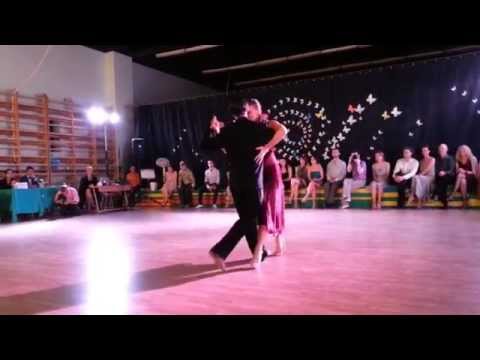 Video: Tango Fiesta Bude V Přímém Přenosu Na EGX
