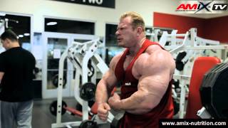 Dennis Wolf (Amix Team) Chest and Triceps Workout