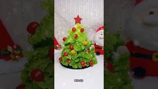 DIY Christmas Tree Made from Lettuce &amp; Tomatoes | Easy Food Art Christmas Decoration #edibleflowers