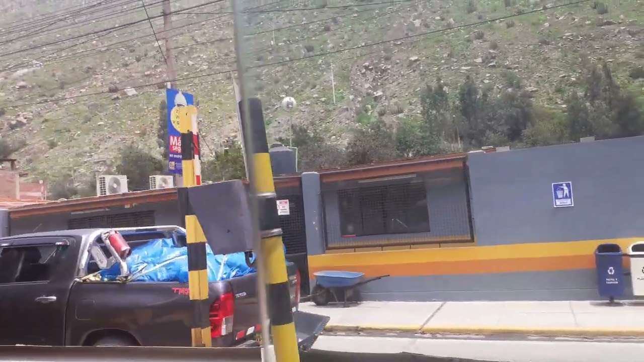 Fcca #1037,#1034 con vagones acidos 