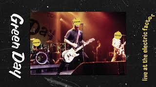 Video thumbnail of "Green Day - Good Riddance (Time of Your Life) (Live)"