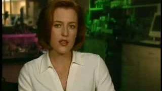 Video Thumbnail for Gillian Anderson about making the first X Files movie