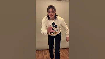 Fabio Jackson Almost Does The Lean With Socks Lean Smoothcriminal 