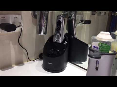 Braun Series 9 9290cc - Cleaning Demo