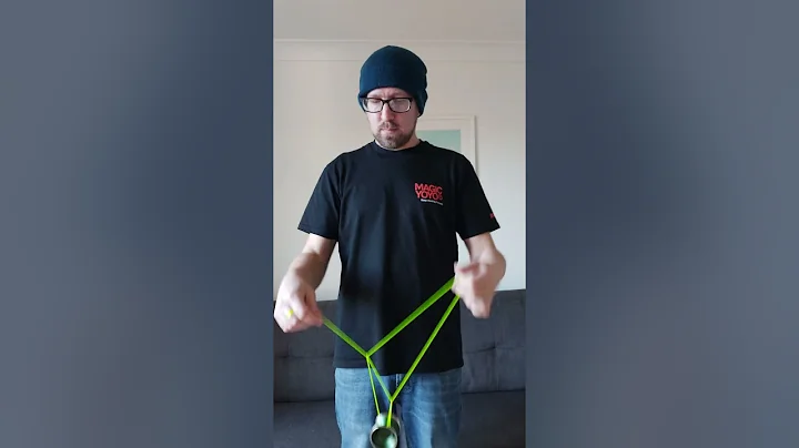 The Quickest Double GT Yoyo Trick! 🪀 #yoyo #yoyoing #yoyotricks #hobby #skills #shorts #gr33nrobot