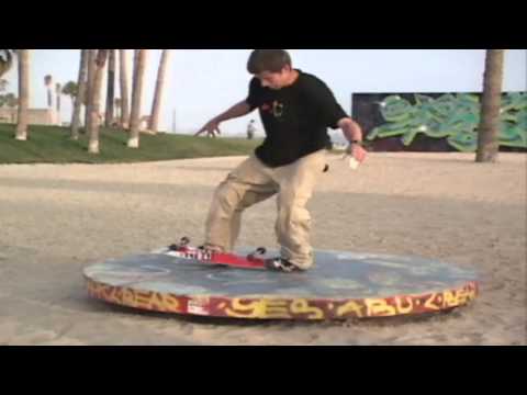 Video: Tony Hawk Auf Dem Testgelände