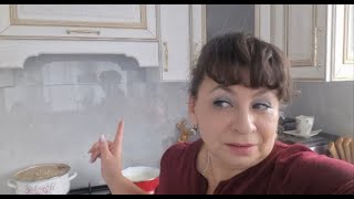 картинка: Жду когда все решится. Готовлю рыбу в духовке. Как сохранить герани. Жизнь семьи в деревне.