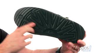 ugg men's classic mini zip waterproof boot